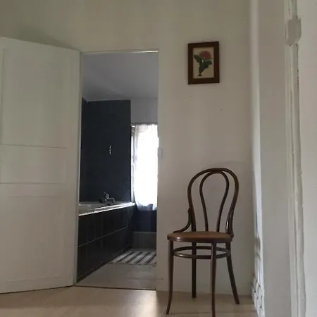 Bed & Breakfast Maisonnette Dans Chateau