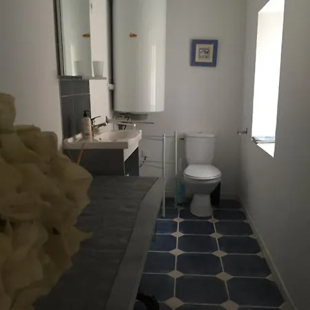 Maisonnette Dans Chateau *